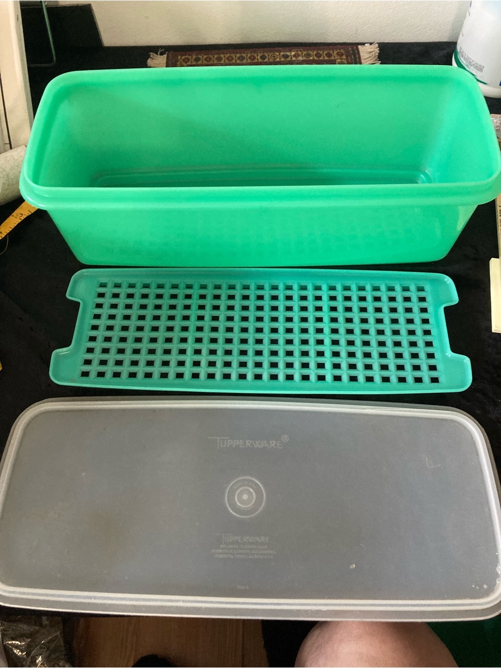 Tupperware Jadeite Green Celery Keeper Crisper 3 pc Set 782-G